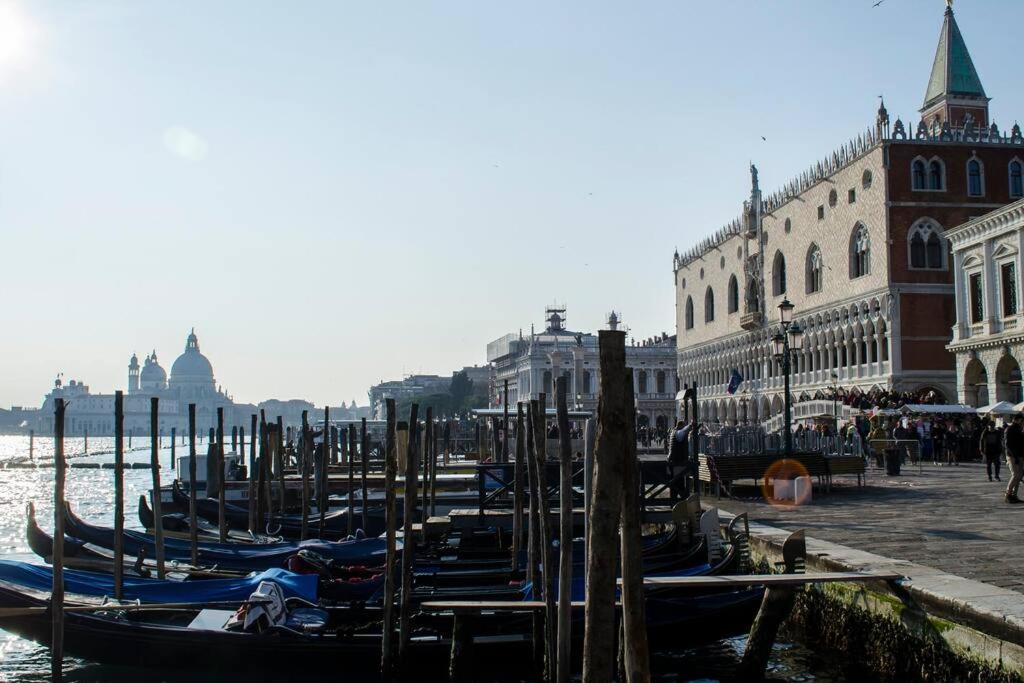 Ca' De Mezo Near San Marco Apartman Velence Kültér fotó